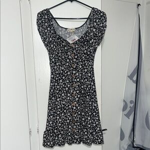 Derek Heart Black Sheath Dress with Puff Sleeves and Scoop Neck